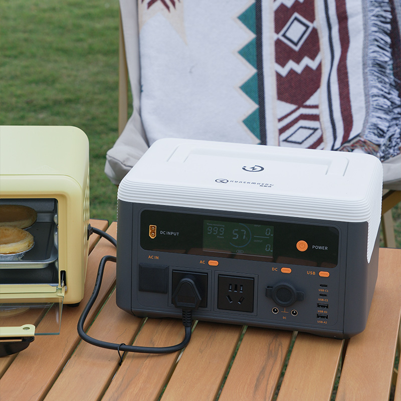 700W 1200W 2200W Colorful Bluetooth Portable Power Station For Microgrid